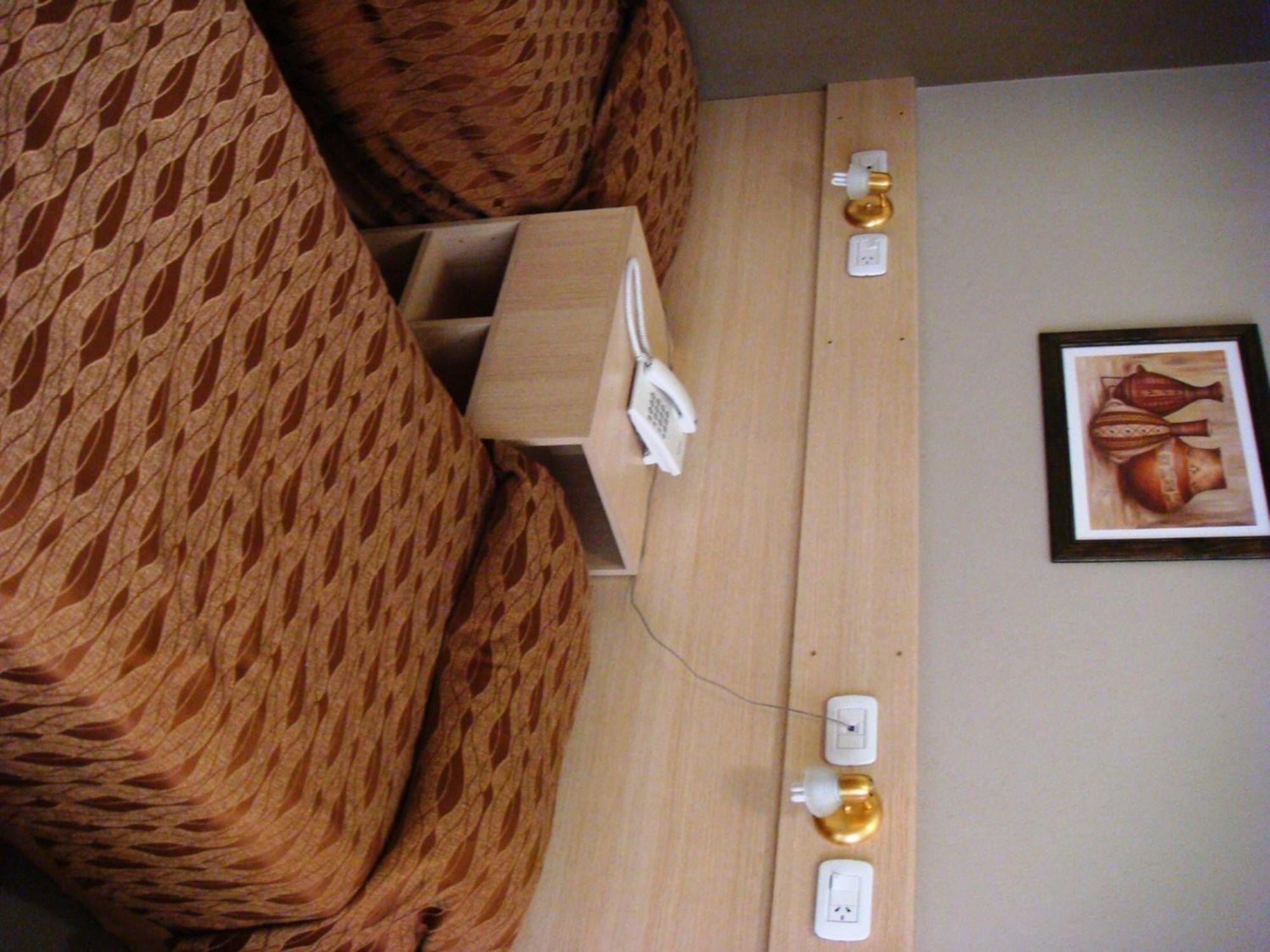 Hagoth Hostel Буенос Айрес Стая снимка