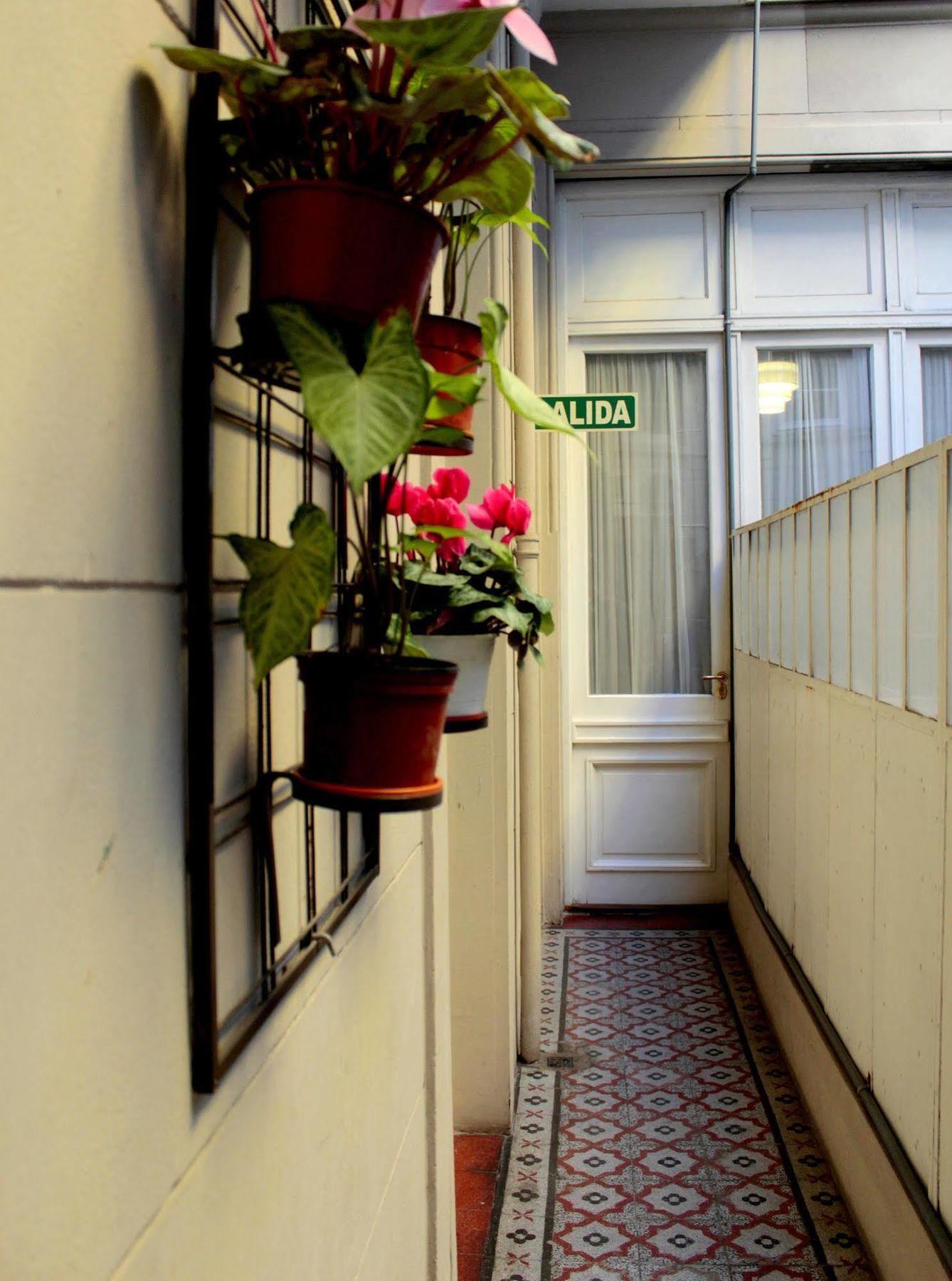 Hagoth Hostel Буенос Айрес Екстериор снимка